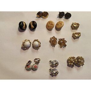 Lot Of 10 Women’s Clip On Earrings Screw Baxk Multi Color Sets Vintage